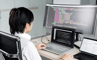 呼伦贝尔 ,php声明和调用变量的符号是什么？